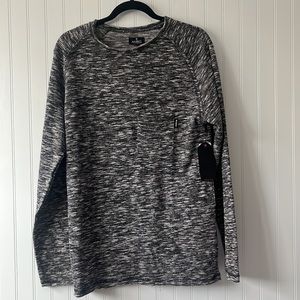 Ambig long sleeve t shirt